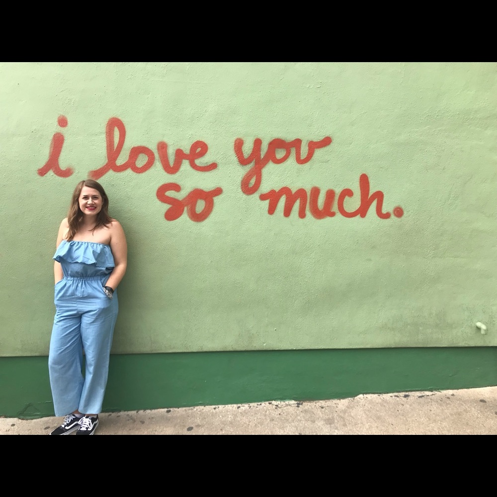 Meet your Posher, Lauren